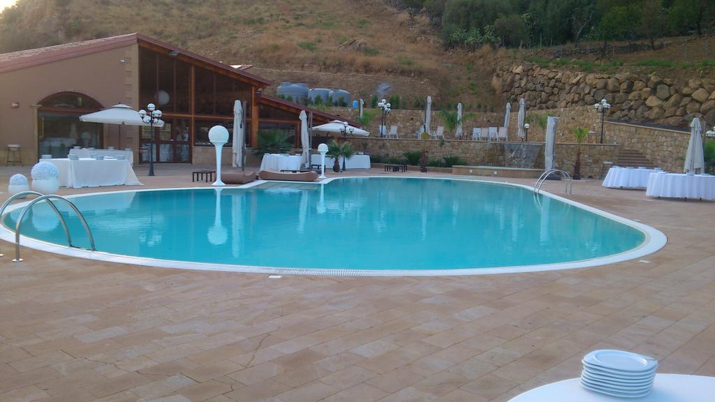 Hotel Feudo Marulo Bronte Exterior foto